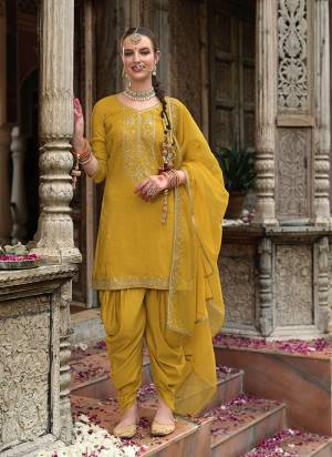 Attractive These Beautiful Looking Readymade Tulip Suits.These Top Are Viscose Silk And Bottom Are Viscose Silk And Dupatta Are Organza Fabricated.Its Beautified With Woven Self Designer,Embroidery Work.