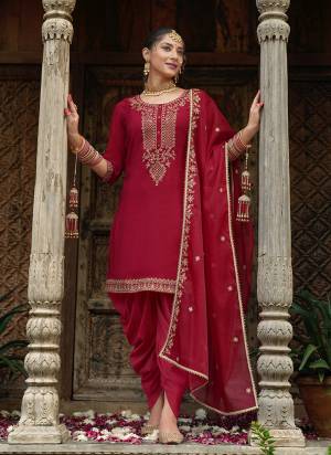 Attractive These Beautiful Looking Readymade Tulip Suits.These Top Are Viscose Silk And Bottom Are Viscose Silk And Dupatta Are Organza Fabricated.Its Beautified With Woven Self Designer,Embroidery Work.