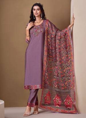 Attractive These Beautiful Looking Readymade Suits.These Top Are Roman Silk And Bottom Are Roman Silk And Dupatta Are Organza Fabricated.Its Beautified With Designer Brasso Patch,Mirror Embroidery,Diamond Work.