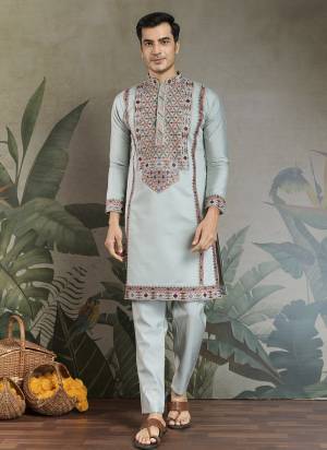 Looking These Party Wear Readymade Kurta Pair in Fine Colored.These Kurta Are Viscose Silk Fabricated on Pair.Its Beautified With Designer Thread,Sequance Embroidery Work.