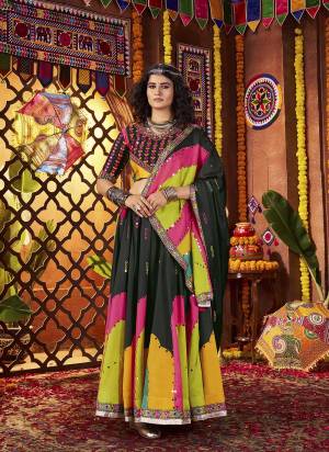 Attrective These Navratri Special Lehenga Choli in Fine Colored.These Lehenga Are Gajji Silk And Blouse Are Gajji Silk And Dupatta Are Fabricated On Gajji Silk.Its Beautified With Digital Printed,Designer Multy Thread,Mirror Embroidery Work.