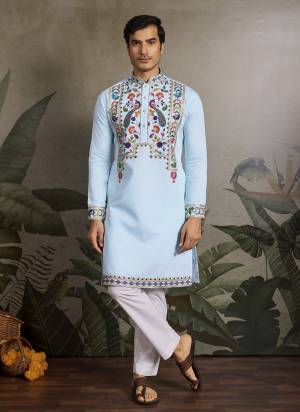 Looking These Party Wear Readymade Kurta Pair in Fine Colored.These Kurta Are Viscose Silk Fabricated on Pair.Its Beautified With Designer Thread,Sequance Embroidery Work.