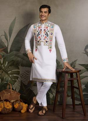 Looking These Party Wear Readymade Kurta Pair in Fine Colored.These Kurta Are Viscose Silk Fabricated on Pair.Its Beautified With Designer Thread,Sequance Embroidery Work.