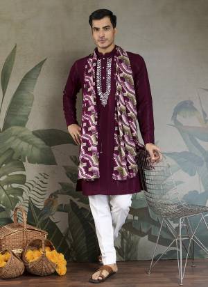 Looking These Party Wear Readymade Kurta With Dupatta Pair in Fine Colored.These Kurta And Dupatta Are Viscose Fabricated on Pair.Its Beautified With Wevon Jari Lininig Designer With  Thread,Mirror Embroidery Work With Printed Dupatta.