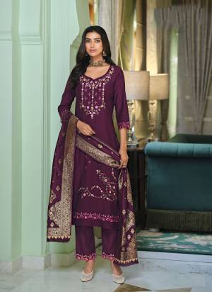 Attractive These Beautiful Looking Readymade Suits.These Top Are Viscose And Bottom Are Viscose And Dupatta Are Jacquard Silk Fabricated.Its Beautified With Designer Embroidery,Hand Work And Woven Jacquard Dupatta.