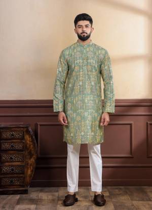 For A festive And Party Wear,Looking These Readymade Kurta With Payjama in Fine Colored.These Kurta is Fabricated On Cotton And Art Silk Bottom With Woven Patta Designer With Digital Printed.Buy Now.