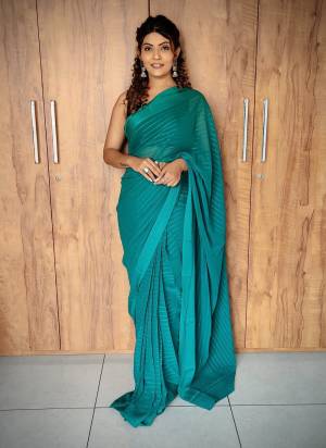 Looking These Party Wear Ready To Wear Saree in Fine Colored.These Saree Are Viscose And Blouse is Mono Diamond Silk Fabricated.Its Beautified With Woven Lining Designer Solid.