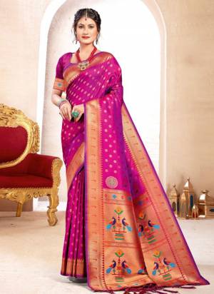 Attractive These Fastive And Party Wear Saree in Fine Colored.These Saree And Blouse is Fabricated On Paithani Silk.Its Beautified With Heavy Woven Meenakari Designer.