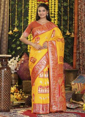 Garb These Fastive And Party Wear Saree in Fine Colored.These Saree And Blouse is Fabricated On Silk.Its Beautified With Heavy Woven Jari Designer.