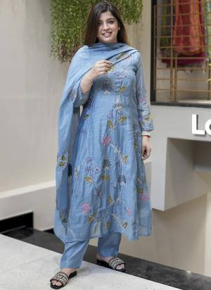 Looking These Readymade Suit in Fine Colored Pair With Bottom And Dupatta.These Top And Bottom Are Fabricated On Viscose Chanderi Pair With Chanderi Dupatta.Its Beautified With Designer Embroidery Work.