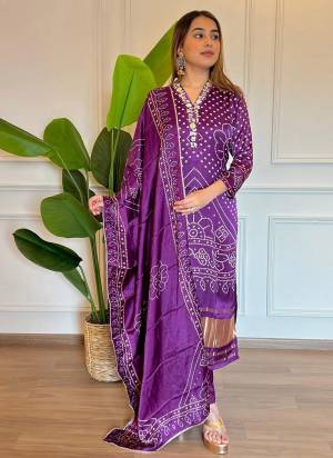 Looking These Readymade Suit in Fine Colored Pair With Bottom And Dupatta.These Top Are Viscose And Bottom Are Fabricated On Cotton Pair With Chanderi Dupatta.Its Beautified With Designer Embroidery Work.