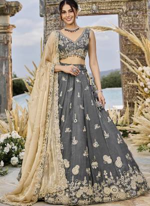 For A Fancy Designer Look,Grab These Lehenga Choli With Dupatta in Fine Colored.These Lehenga And Choli Are Satin Silk And Dupatta Are Fabricated On Satin Silk Pair.Its Beautified With Fancy Heavy Designer Embroidery Work. 