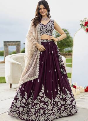 For A Fancy Designer Look,Grab These Lehenga Choli With Dupatta in Fine Colored.These Lehenga And Choli Are Satin Silk And Dupatta Are Fabricated On Satin Silk Pair.Its Beautified With Fancy Heavy Designer Embroidery Work. 