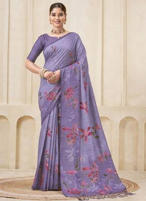 Look Attractive These Designer Party Wear Saree in Fine Colored.These Saree And Blouse Habotai Silk is Fabricated.Its Beautified Desiger Flower Digital With Foil Printed.
