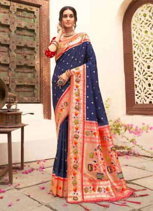 Garb These Fastive And Party Wear Saree in Fine Colored.These Saree And Blouse is Fabricated On Silk Blend.Its Beautified With Heavy Weaving Havey Designer.