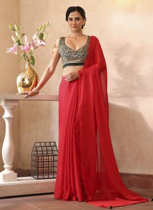 Attractive These Fancy Party Wear Saree in Fine Colored.These Saree Are Chiffon And Blouse is Fabricated On Art Silk Pair.Its Beautified With Solid Disigner.