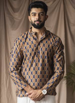 For A festive Wear,Grab These Readymade Short Kurta in Fine Colored.These Kurta is Fabricated On Blended Linen With Designer Printed.Buy Now.