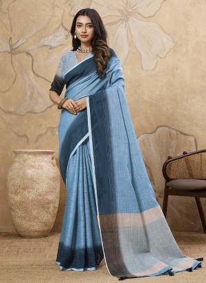 Attractive These Fastive And Party Wear Saree in Fine Colored.These Saree And Blouse is Fabricated On Linen.Its Beautified With Woven Designer.