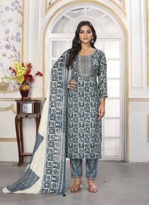 Garb These Beautiful Looking Readymade Suits.These Top And Bottom Are Rayon And Dupatta Are Rayon Fabricated.Its Beautified With Disigner Printed With Embroidery Work.