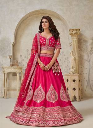 For A Designer Look,Grab These Lehenga Choli in Fine Colored.These Lehenga And Choli Are Fabricated On Silk Pair With Soft Net Dupatta.Its Beautified With Designer Embroidery,Hand Work.