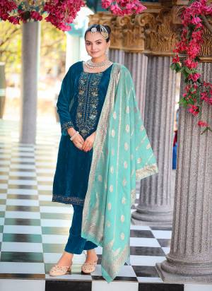 Attrective Looking These Party Wear Suit in Fine Colored Pair With Bottom And Dupatta.These Top Are Velvet And Dupatta Are Fabricated On Jacquard Silk Pair With Velvet Bottom.Its Beautified With Woven Jari Designer With Embroidery Work.