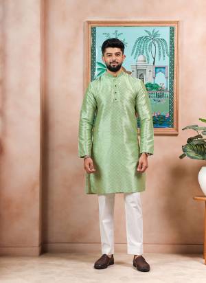 For A festive And Party Wear,Looking These Readymade Kurta With Payjama in Fine Colored.These Kurta is Fabricated On Art Silk And Art Silk Bottom With Designer Embroidery Work.Buy Now.