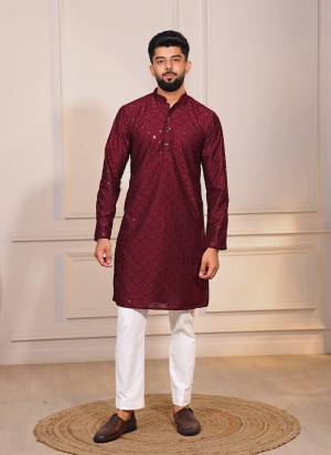 For A festive And Party Wear,Looking These Readymade Kurta With Payjama in Fine Colored.These Kurta is Fabricated On Cotton And Art Silk Bottom With Designer Sequance,Thread Embroidery Work.Buy Now.