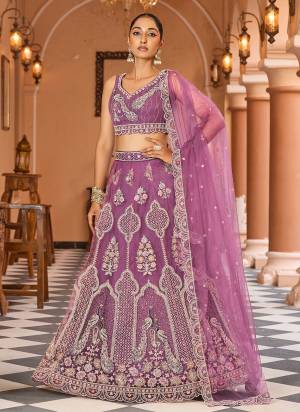 Attrective Looking This Party Wear Fine Color Fancy Heavy Designer Choli And Lahenga Fabriced On Net And Dupatta Net In Fabricated Beautified With Attrective Designer Heavy Sequance, Thread Embroidery Work. Buy Now.