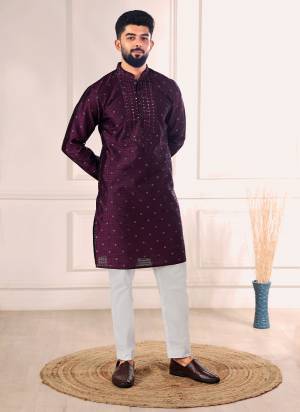 For A festive And Party Wear,Looking These Readymade Kurta With Payjama in Fine Colored.These Kurta is Fabricated On Jacquard Silk And Art Silk Bottom With Woven Butti Designer With Mirror Embroidery Work.Buy Now.