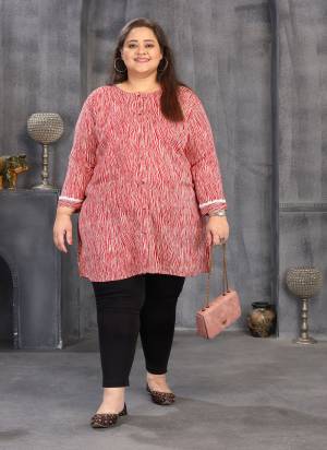 Grab These Beautiful Looking Readymade Big SizeTop.These Top is Fabricated On Rayon.Its Beautified With Designer Printed.