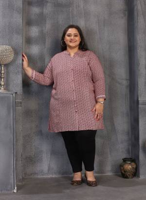 Grab These Beautiful Looking Readymade Big SizeTop.These Top is Fabricated On Rayon.Its Beautified With Designer Printed.