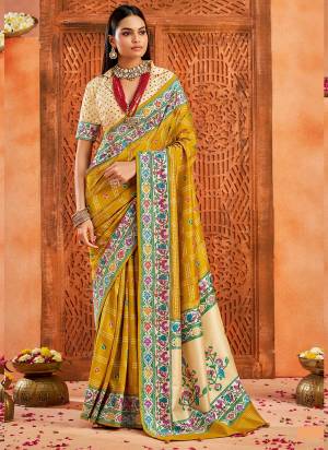 Attrective These Party Wear Saree in Fine Colored.These Saree Are Velvet Tussar Silk And Blouse is Fabricated On Velvet Tussar Silk Pair.Its Beautified With Designer Paithani Pallu With Ghatchola Printed.