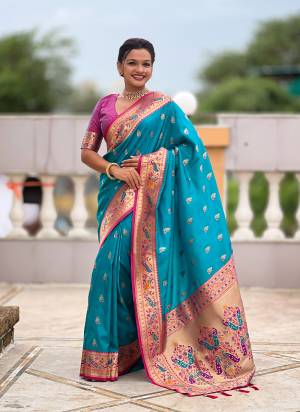 Attractive These Party Wear Saree in Fine Colored.These Saree Are Paithani Silk And Blouse is Fabricated On Paithani Silk.Its Beautified With Weaving Jacquard Meenakari Designer.