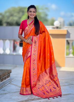 Attractive These Party Wear Saree in Fine Colored.These Saree Are Paithani Silk And Blouse is Fabricated On Paithani Silk.Its Beautified With Weaving Jacquard Meenakari Designer.