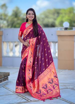 Attractive These Party Wear Saree in Fine Colored.These Saree Are Paithani Silk And Blouse is Fabricated On Paithani Silk.Its Beautified With Weaving Jacquard Meenakari Designer.