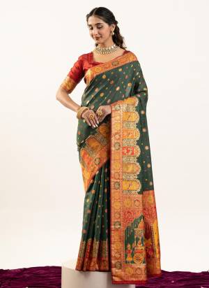 Looking These Festive Wear Saree in Fine Colored.These Saree And Blouse is Fabricated On Banarasi Pashmina Silk.Its Beautified With Woven Meenakari Designer.