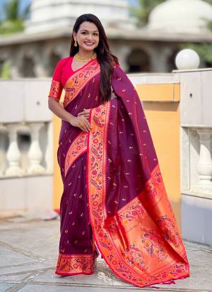 Attractive These Party Wear Saree in Fine Colored.These Saree Are Paithani Silk And Blouse is Fabricated On Paithani Silk.Its Beautified With Weaving Jacquard Meenakari Designer.