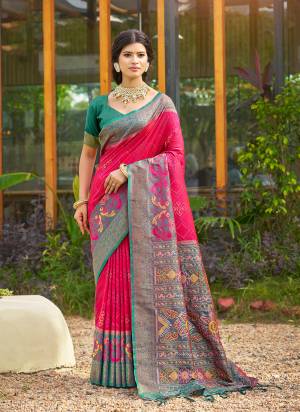 Garb These Fastive And Party Wear Saree in Fine Colored.These Saree And Blouse is Fabricated On Soft Silk.Its Beautified With Woven Multy Designer.