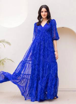 Atrective These Beautiful Looking Readymade Gown.These Gown Are Georgette Fabricated.Its Beautified With Designer Digital Printed.