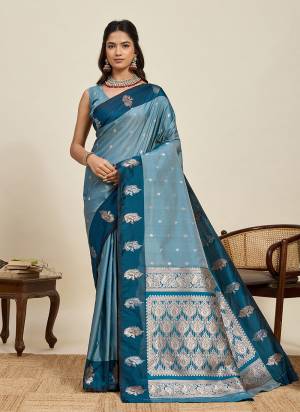 Attractive This Party Wear Saree Paired With Blouse.This Saree And Blouse Are Soft Silk Fabric With Woven Jari Designer. Buy This Pretty Saree Now.