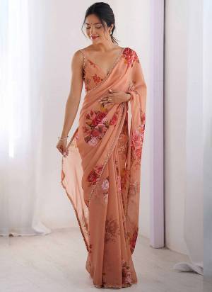 Attractive These Party Wear Saree in Fine Colored.These Saree Are Georgette And Blouse is Georgette Fabricated.Its Beautified With Designer Printed With Moti Lace Border.