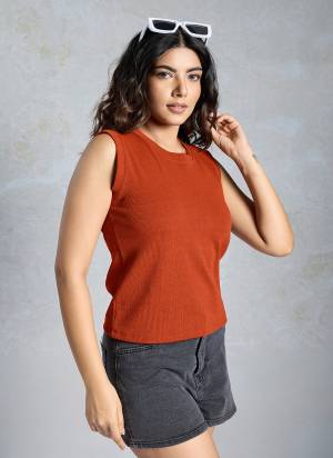Looking These Beautiful Looking Readymade Tank Top.These Top is Fabricated On Knited.Its Beautified With Solid Designer.