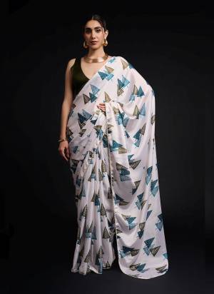 Grab These Ready To Wear Saree in Fine Colored.These Saree is Fabricated On Chinon Pair With Banglori Silk Blouse.Its Beautified Designer Digital Printed.