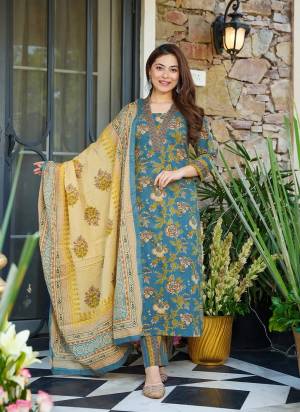 Attractive Looking These Beautiful Looking Readymade Plazzo Suits.These Top Are Muslin And Bottom is Fabricated On Muslin And Muslin Dupatta.Its Beautified With Designer Digital Printed.