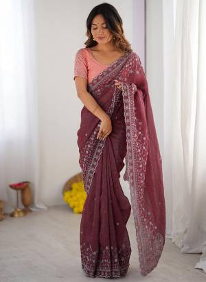 Looking These Party Wear Saree in Fine Colored.These Saree Are Crunchy Silk And Blouse is Fabricated On Banglori Silk.Its Beautified With Designer Embroidery Cut  Work.