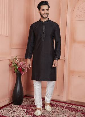 Looking These Party Wear Mans Wear Kutra Payjama wearing this fashionable. These Kurta Are Jacquard Silk And Payjama Art Silk finest Fabriced With Woven Designer With Embroidery Work.