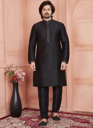 Looking These Party Wear Mans Wear Kutra Payjama wearing this fashionable. These Kurta Are Jacquard Silk And Payjama Art Silk finest Fabriced With Woven Designer With Embroidery Work.
