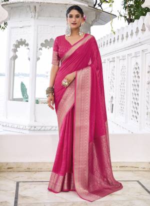 Garb These Festive And Party Wear Saree in Fine Colored.These Saree And Blouse is Fabricated On Chinon.Its Beautified With Weaving Jari Designer.