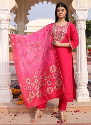 Attractive These Party Wear Suit in Fine Colored Pair With Bottom And Dupatta.These Top And Bottom Are Fabricated On Cotton Silk Pair With Jacquard Simmer Dupatta.Its Beautified With Designer Embroidery Work.