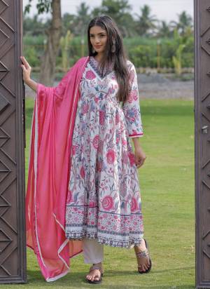 Garb These Suit in Fine Colored Pair With Bottom And Dupatta.These Top Are Rayon And Bottom Are Fabricated On Rayon Pair With Chinon Dupatta.Its Beautified With Designer Embroidery Work,Printed.